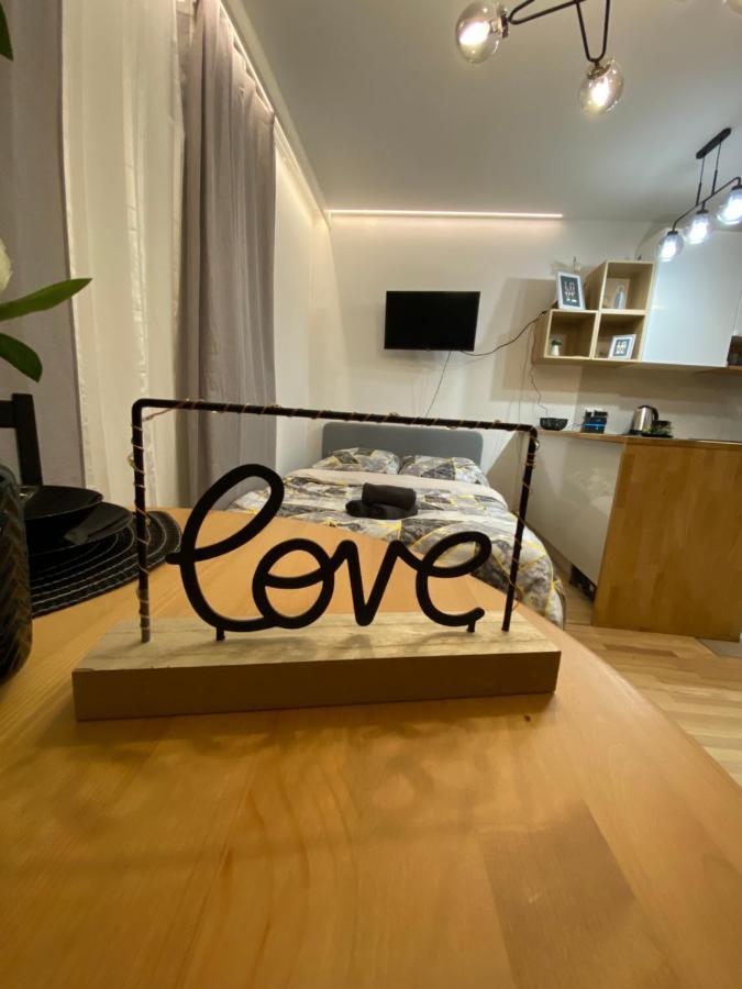 Love Glow Studio Cracovie Extérieur photo