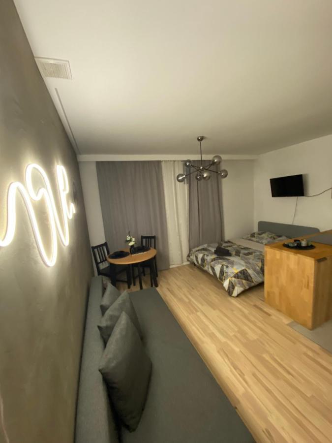Love Glow Studio Cracovie Extérieur photo