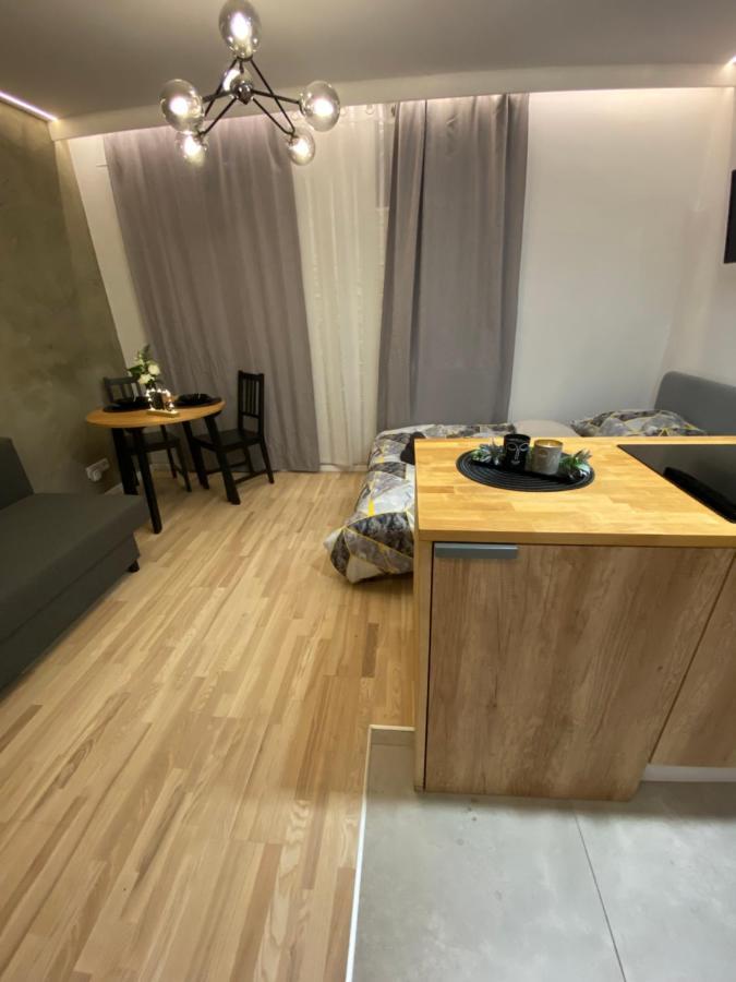 Love Glow Studio Cracovie Extérieur photo