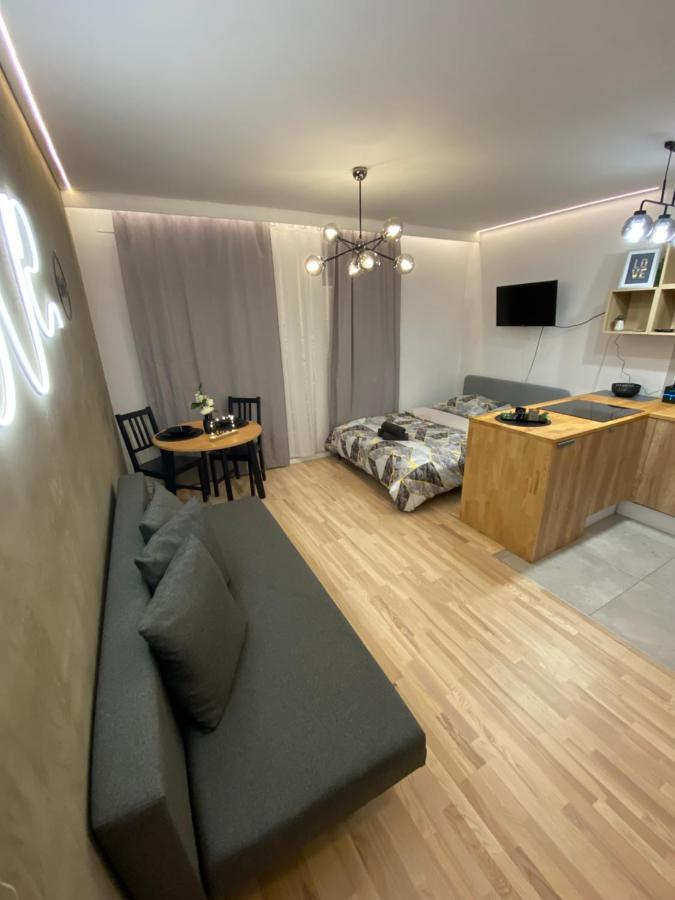 Love Glow Studio Cracovie Extérieur photo