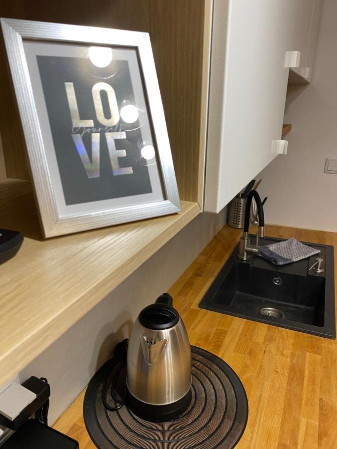 Love Glow Studio Cracovie Extérieur photo