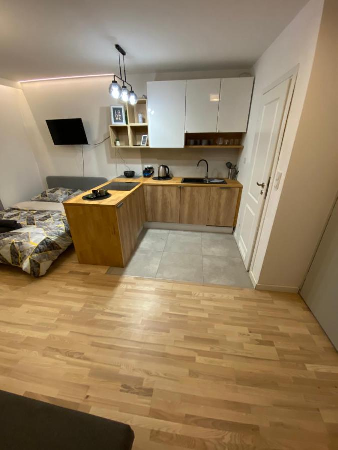 Love Glow Studio Cracovie Extérieur photo